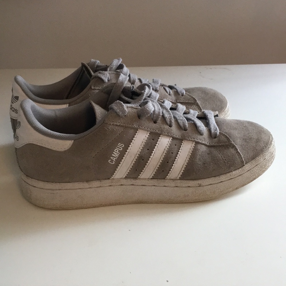 Grey suede Campus Adidas size 7.5